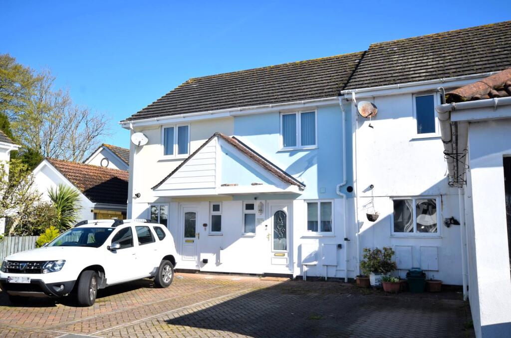 2 bed Mid Terraced House for rent in Bideford. From Bond Oxborough Phillips - Bideford