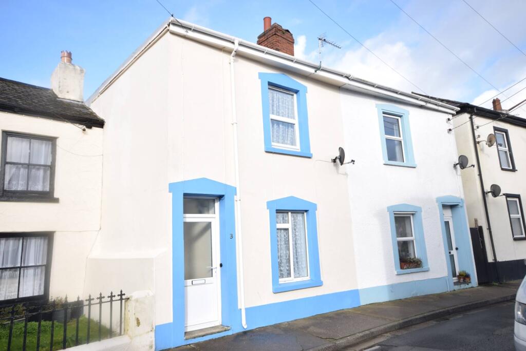 2 bed Mid Terraced House for rent in Bideford. From Bond Oxborough Phillips - Bideford