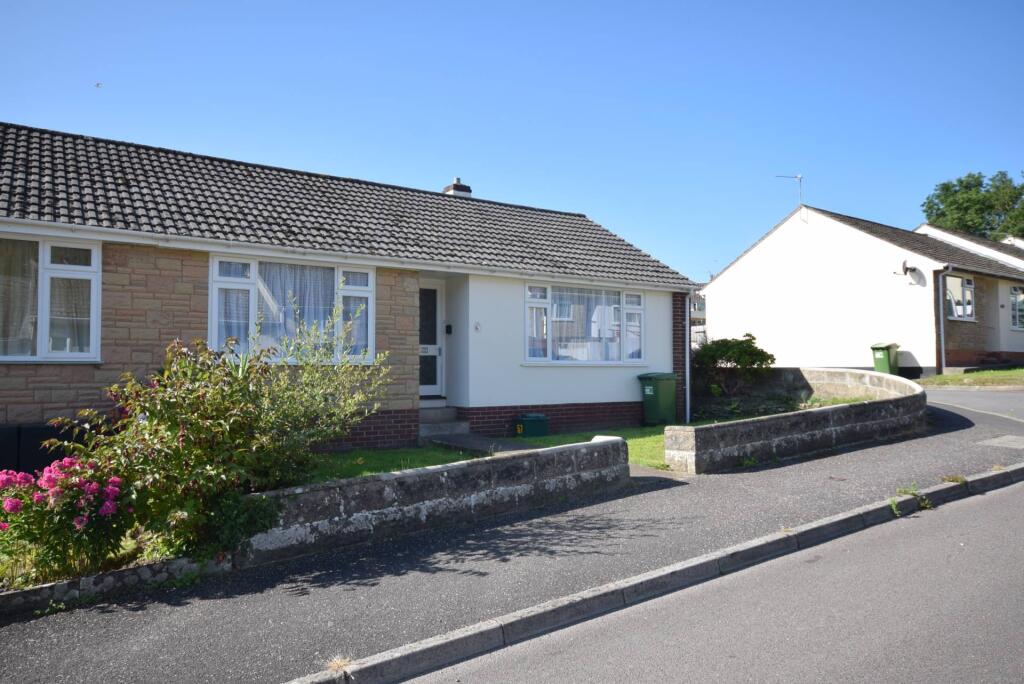 2 bed Bungalow for rent in Bideford. From Bond Oxborough Phillips - Bideford 2 bed Bungalow for rent in Bideford. From Bond Oxborough Phillips - Bideford