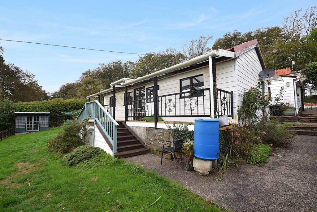 2 bed Bungalow for rent in Northam. From Bond Oxborough Phillips - Bideford 2 bed Bungalow for rent in Northam. From Bond Oxborough Phillips - Bideford