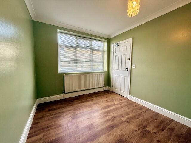 1 bed House Share for rent in Loughton. From Bairstow Eves - Lettings - South Woodford