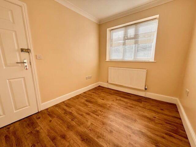 1 bed House Share for rent in Loughton. From Bairstow Eves - Lettings - South Woodford