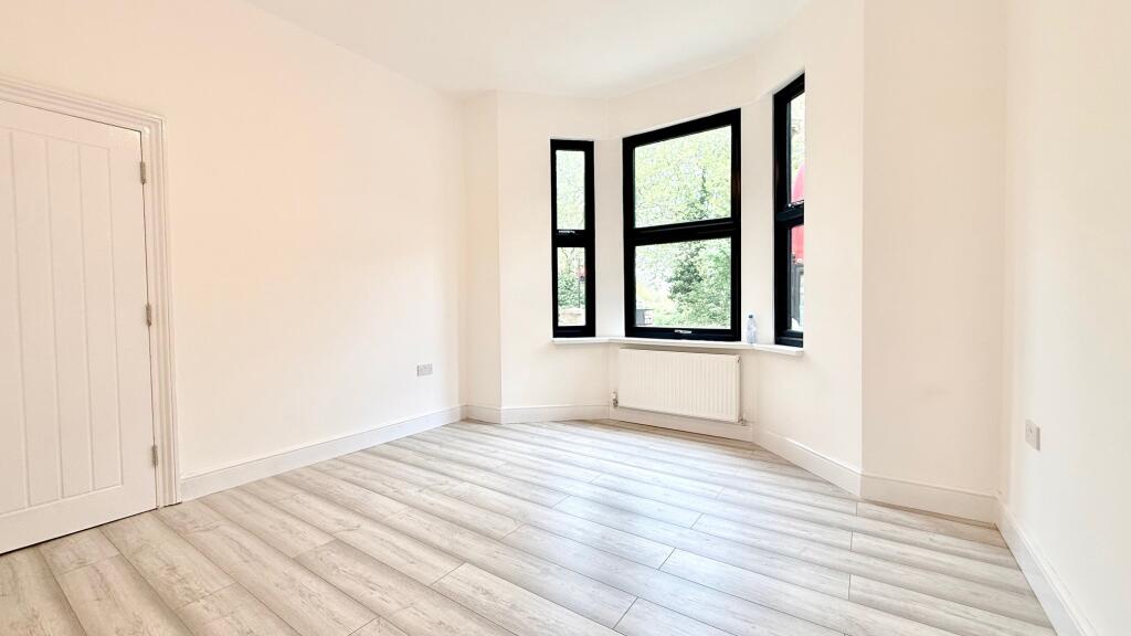 0 bed Detached for rent in Stratford. From Bairstow Eves - Lettings - South Woodford