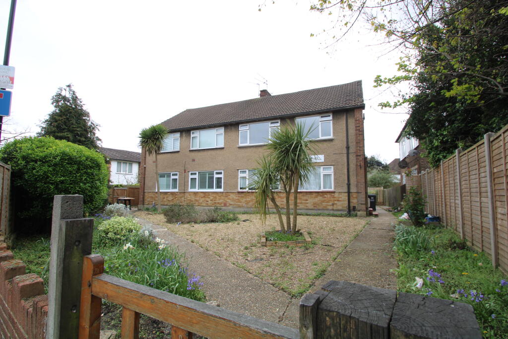 2 bed Maisonette for rent in London. From Bairstow Eves - Lettings - East Croydon