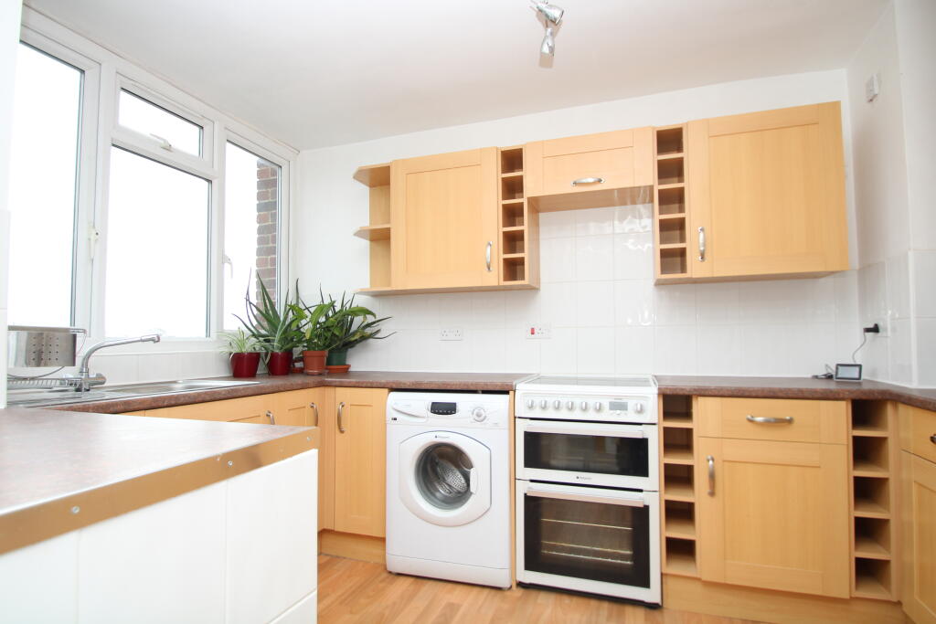 2 bed Apartment for rent in Single Street. From Bairstow Eves - Lettings - East Croydon