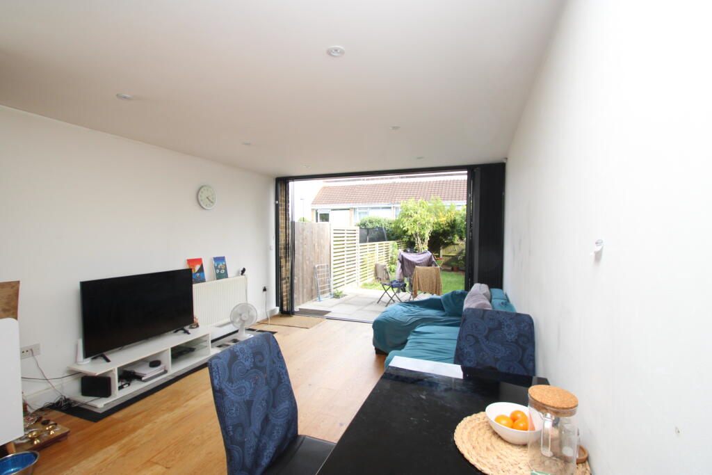 2 bed Detached for rent in Croydon. From Bairstow Eves - Lettings - East Croydon 2 bed Detached for rent in Croydon. From Bairstow Eves - Lettings - East Croydon