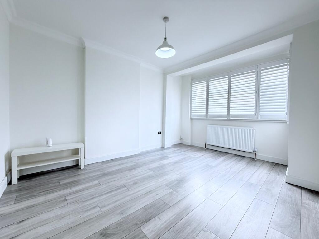 1 bed Apartment for rent in Mitcham. From Bairstow Eves - Lettings - East Croydon