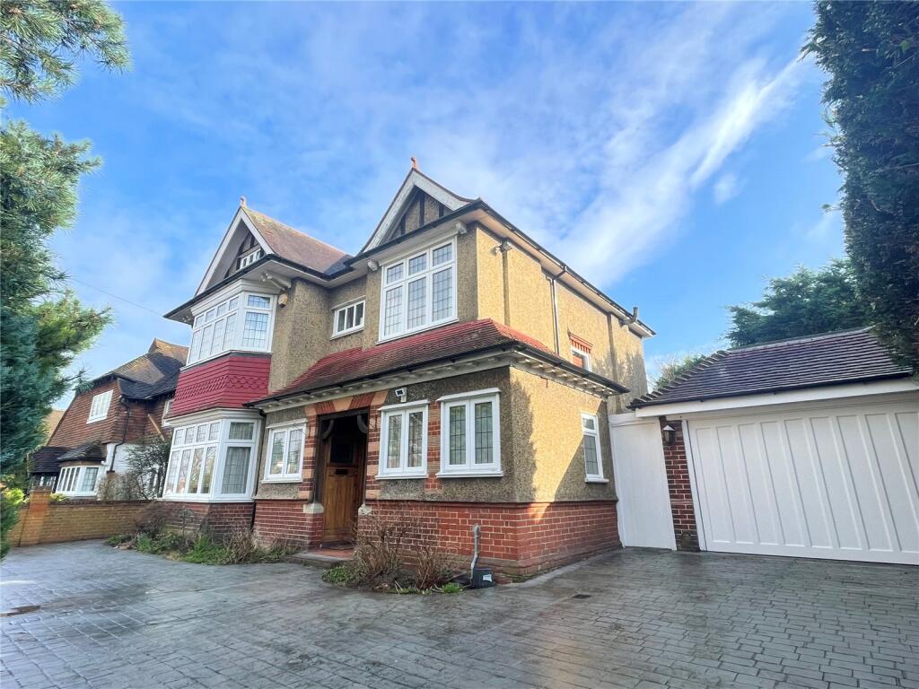4 bed Detached for rent in Croydon. From Bairstow Eves - Lettings - East Croydon 4 bed Detached for rent in Croydon. From Bairstow Eves - Lettings - East Croydon