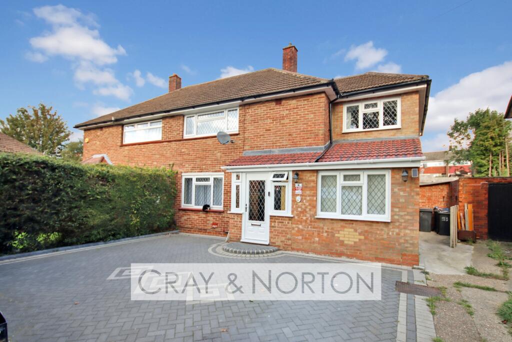 4 bed House Share for rent in Leaves Green. From Cray & Norton Estate Agents - Croydon