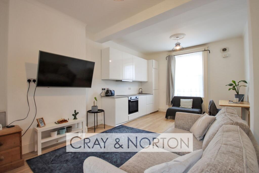 1 bed 1st Floor Flat for rent in Croydon. From Cray & Norton Estate Agents - Croydon 1 bed 1st Floor Flat for rent in Croydon. From Cray & Norton Estate Agents - Croydon