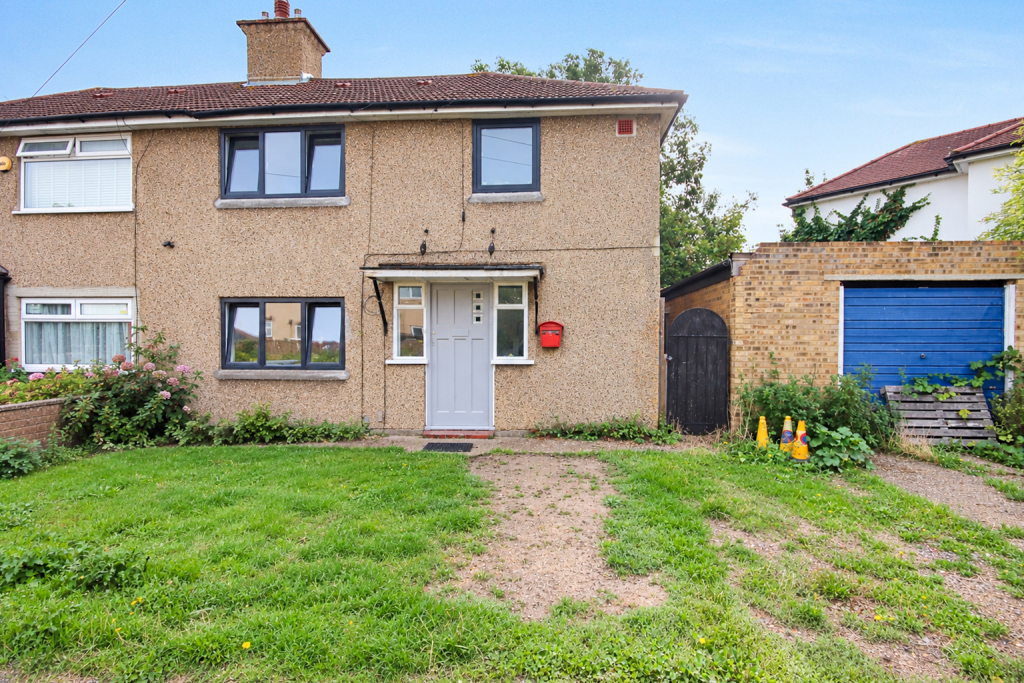 4 bed End of Terrace for rent in Croydon. From Cray & Norton Estate Agents - Croydon 4 bed End of Terrace for rent in Croydon. From Cray & Norton Estate Agents - Croydon