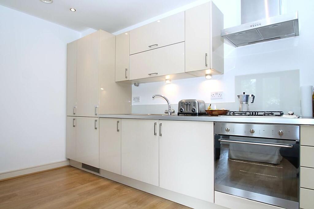 1 bed Flat for rent in Battersea. From Bairstow Eves - Lettings - Battersea