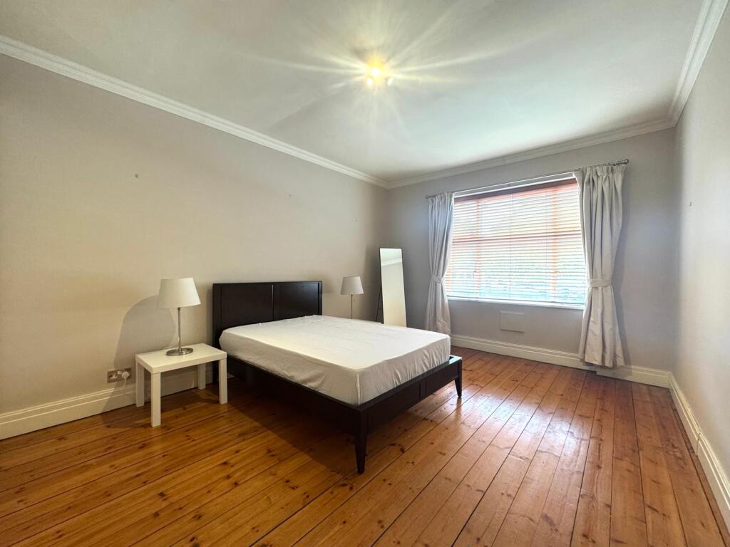 1 bed 1st Floor Flat for rent in Clapham. From Bairstow Eves Lettings - Battersea