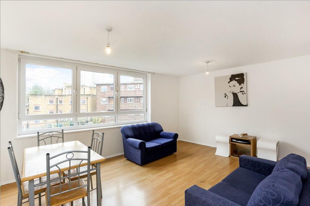 3 bed 1st Floor Flat for rent in Battersea. From Bairstow Eves Lettings - Battersea