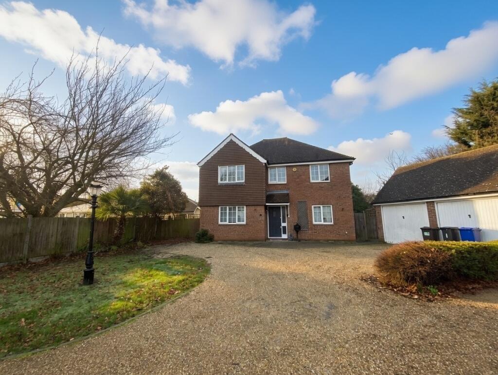 4 bed Detached for rent in Grays. From Bairstow Eves - Lettings - Chafford