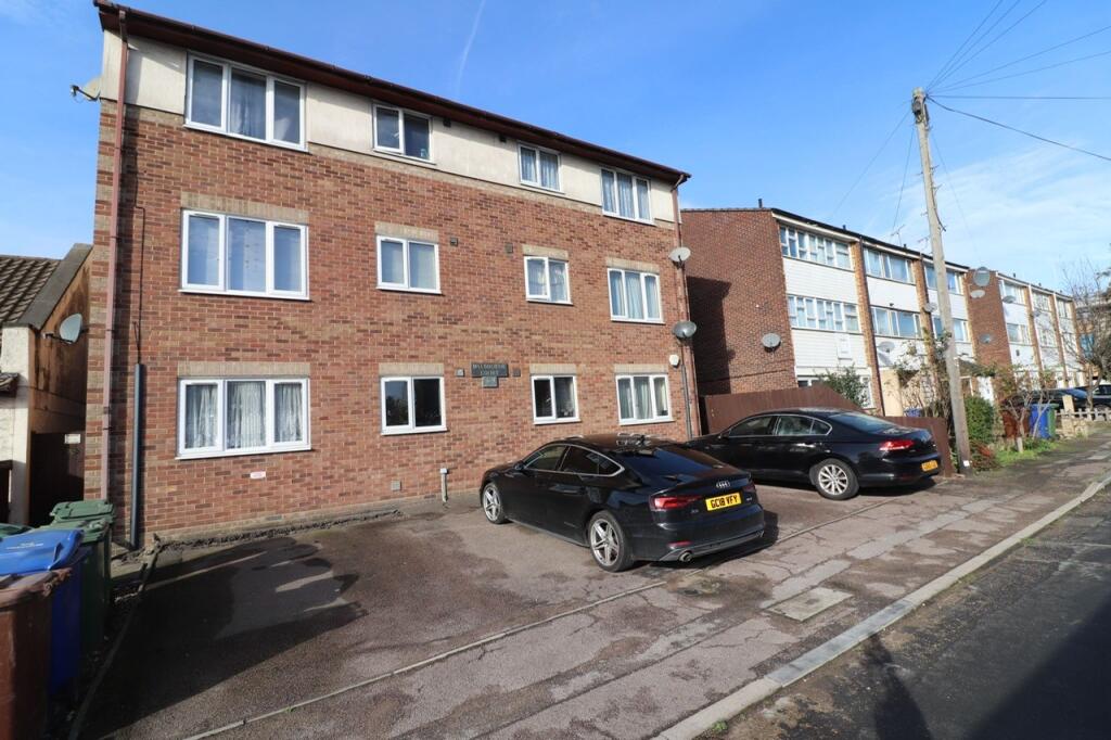 1 bed Apartment for rent in Tilbury. From Bairstow Eves - Lettings - Chafford