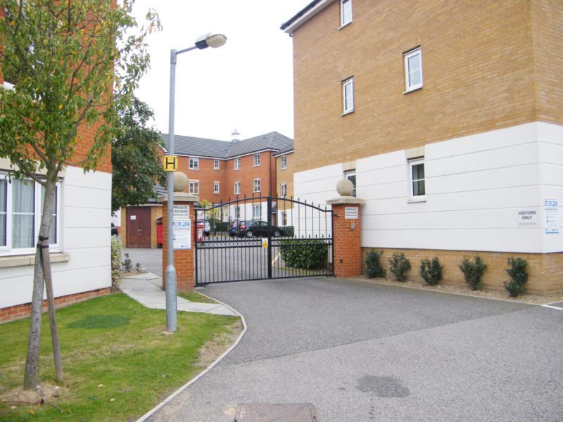 2 bed Apartment for rent in Chafford Hundred. From Bairstow Eves - Lettings - Chafford 2 bed Apartment for rent in Chafford Hundred. From Bairstow Eves - Lettings - Chafford