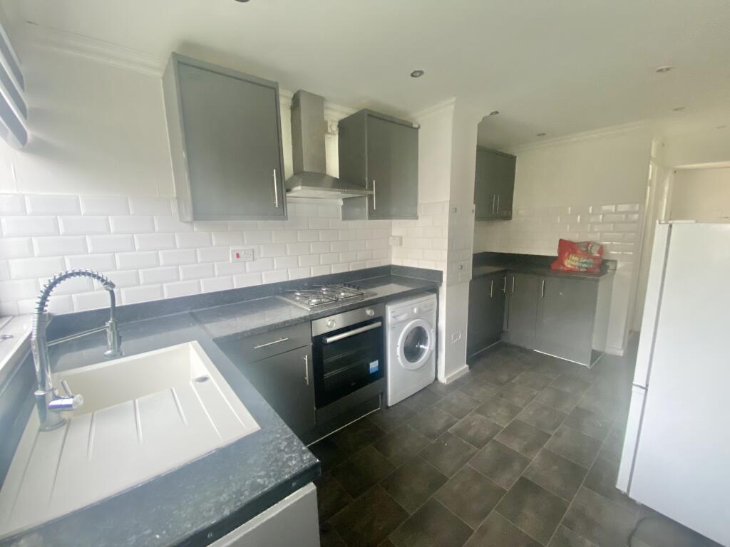 4 bed Detached for rent in Tilbury. From Bairstow Eves - Lettings - Chafford