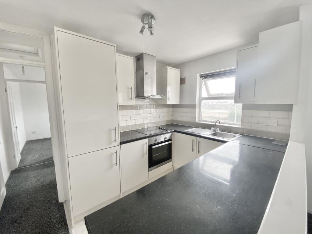 1 bed 1st Floor Flat for rent in Tilbury. From Bairstow Eves - Lettings - Chafford