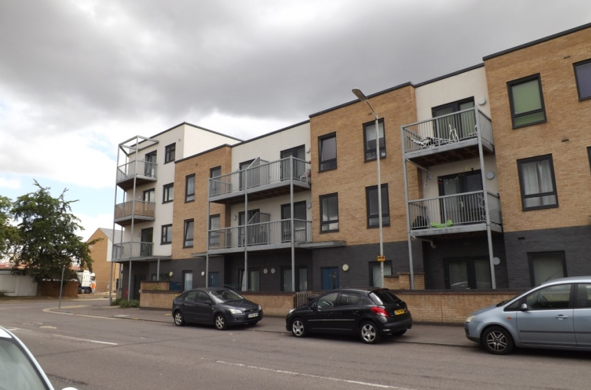 2 bed Apartment for rent in Aveley. From Bairstow Eves - Lettings - Chafford
