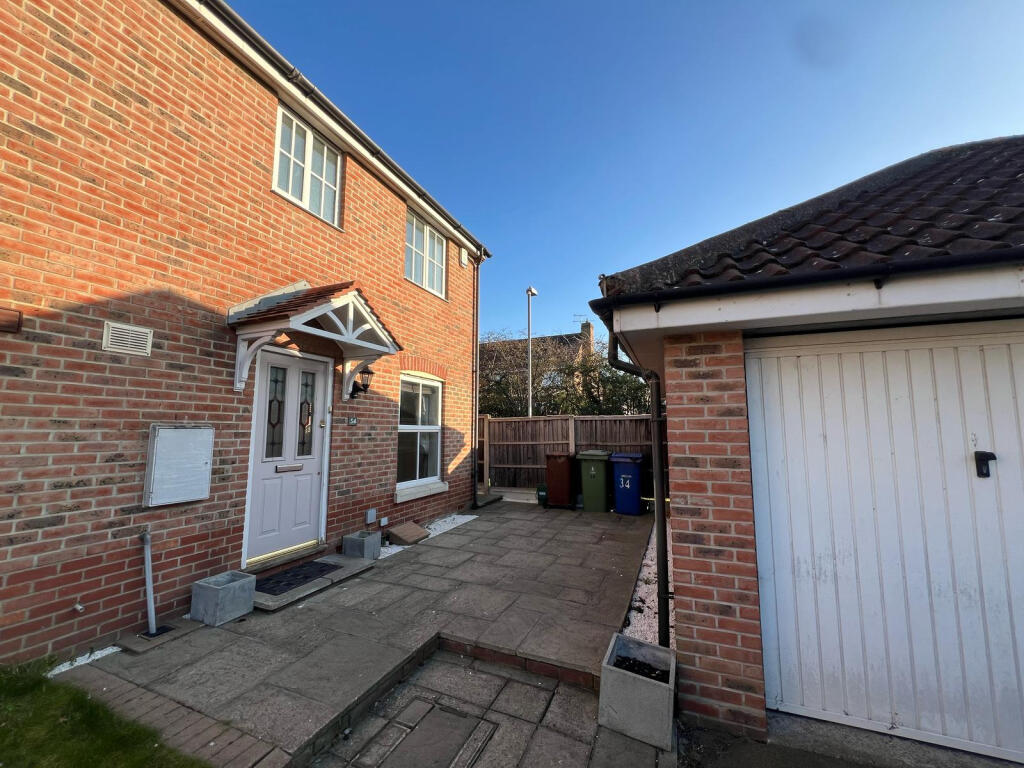 3 bed Detached for rent in South Stifford. From Bairstow Eves - Lettings - Chafford