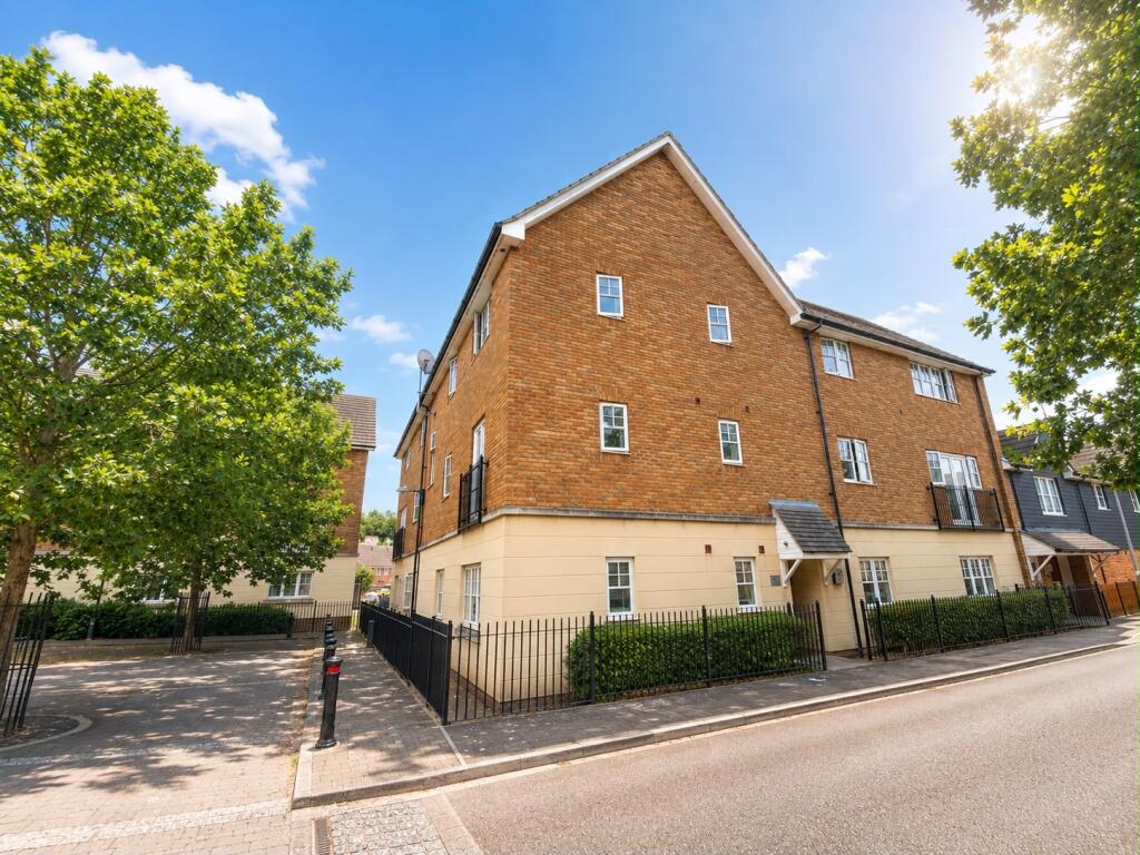 1 bed Apartment for rent in Aveley. From Bairstow Eves - Lettings - Chafford 1 bed Apartment for rent in Aveley. From Bairstow Eves - Lettings - Chafford