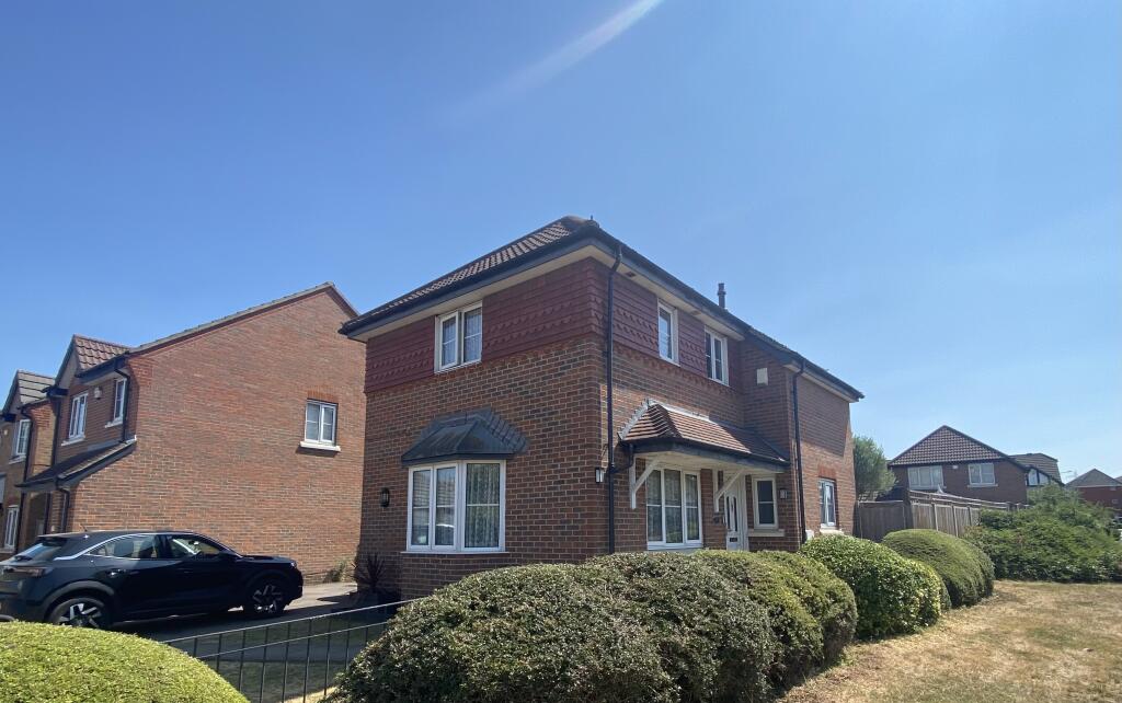 3 bed Detached for rent in South Stifford. From Bairstow Eves - Lettings - Chafford