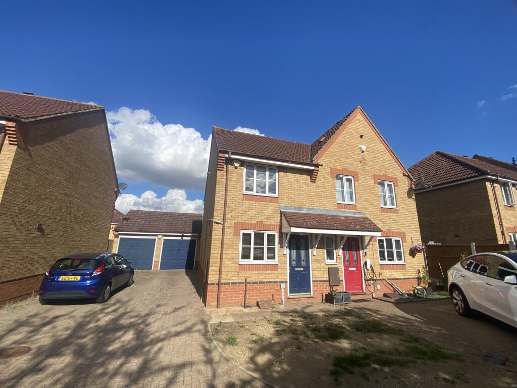 2 bed Detached for rent in Chafford Hundred. From Bairstow Eves - Lettings - Chafford 2 bed Detached for rent in Chafford Hundred. From Bairstow Eves - Lettings - Chafford