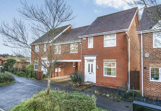 3 bed Detached for rent in South Stifford. From Bairstow Eves - Lettings - Chafford 3 bed Detached for rent in South Stifford. From Bairstow Eves - Lettings - Chafford