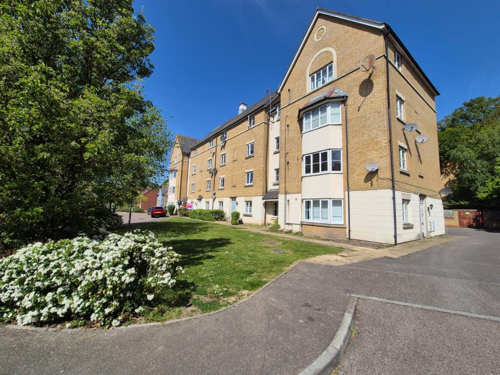 2 bed 1st Floor Flat for rent in South Stifford. From Bairstow Eves - Lettings - Chafford 2 bed 1st Floor Flat for rent in South Stifford. From Bairstow Eves - Lettings - Chafford