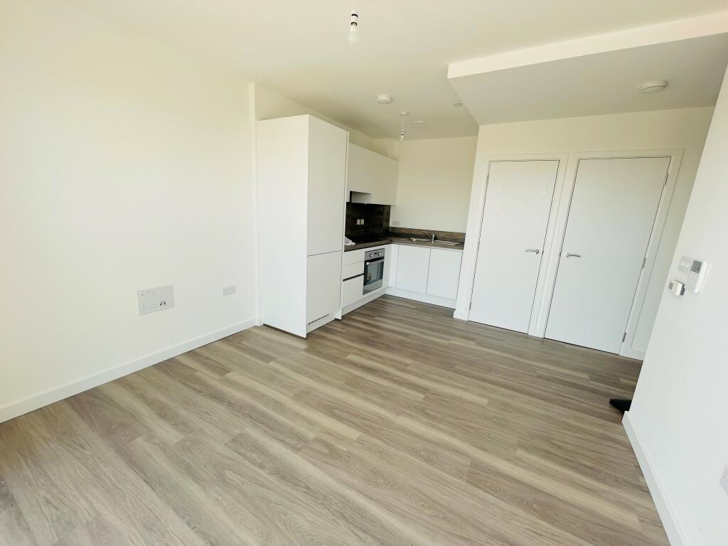 1 bed Apartment for rent in East Ham. From Bairstow Eves - Lettings - Stratford