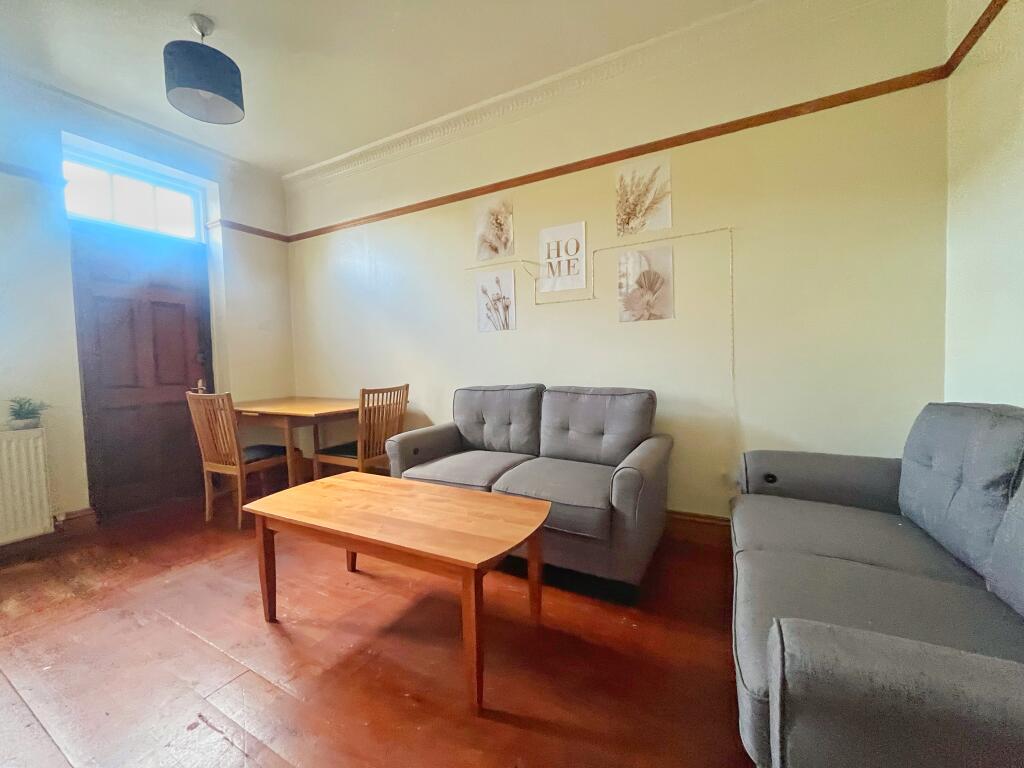 1 bed Detached for rent in Stratford. From Bairstow Eves - Lettings - Stratford