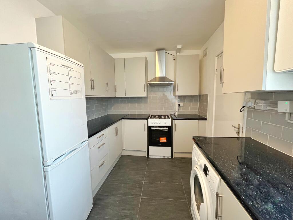 3 bed Detached for rent in West Ham. From Bairstow Eves - Lettings - Stratford