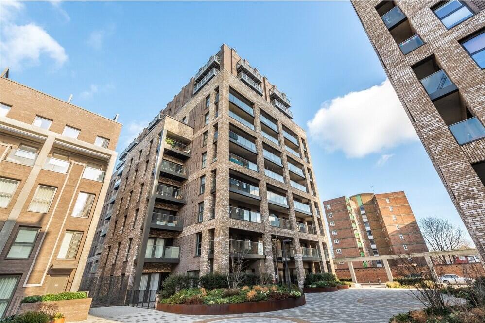 1 bed 1st Floor Flat for rent in London. From Bairstow Eves - Lettings - Stratford