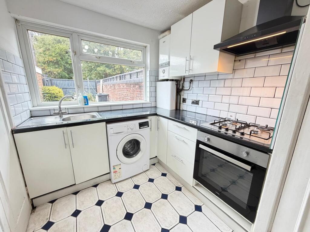 3 bed Detached for rent in Wanstead. From Bairstow Eves - Lettings - Stratford 3 bed Detached for rent in Wanstead. From Bairstow Eves - Lettings - Stratford