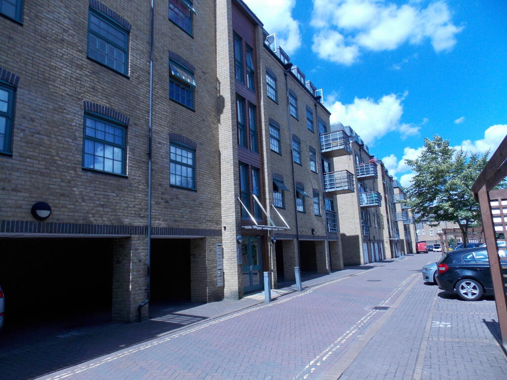 0 bed Apartment for rent in Barking. From Bairstow Eves - Lettings - Barking