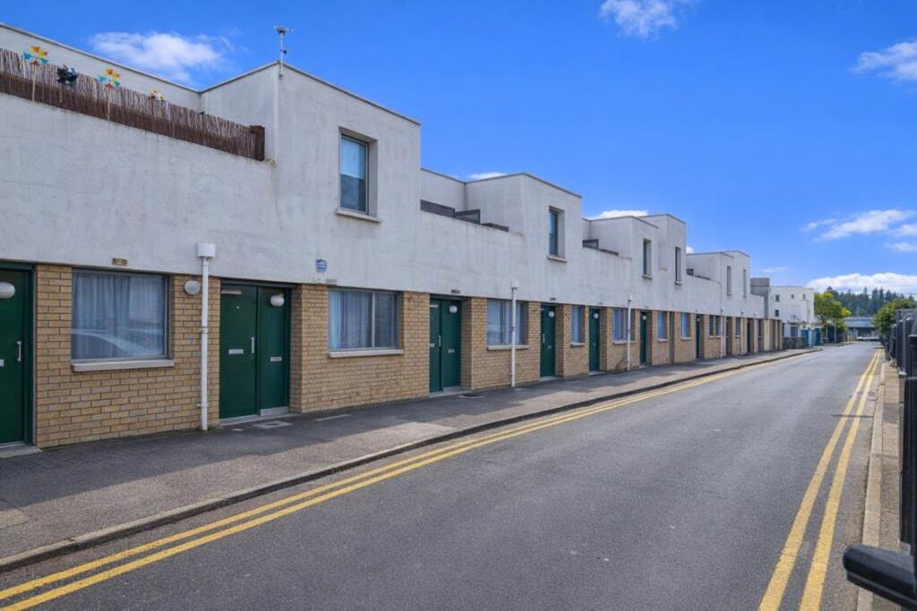1 bed 1st Floor Flat for rent in Barking. From Bairstow Eves - Barking