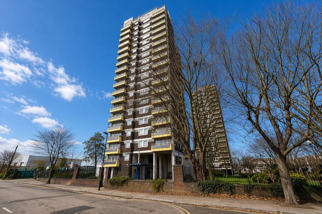 1 bed 1st Floor Flat for rent in Woolwich. From Bairstow Eves - Barking