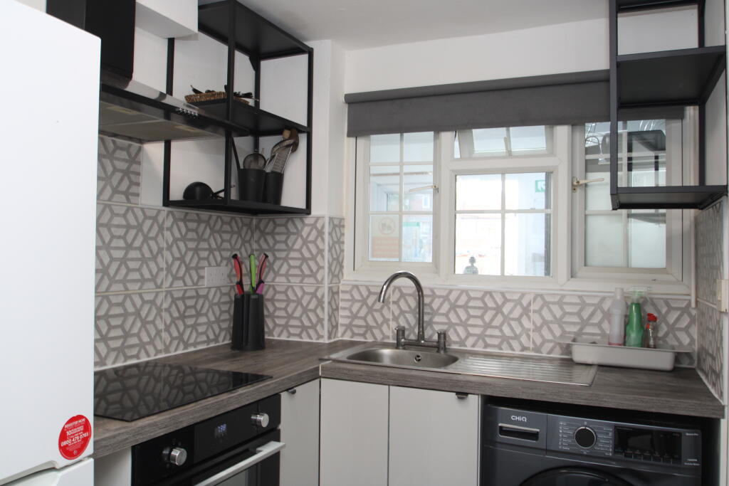 1 bed House (unspecified) for rent in Streatham. From Bairstow Eves Lettings - Norbury