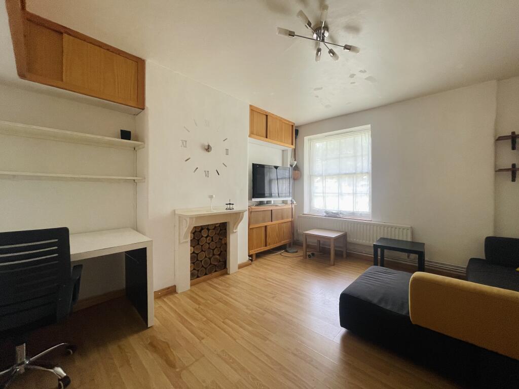 1 bed House Share for rent in Camberwell. From Bairstow Eves Lettings - Norbury