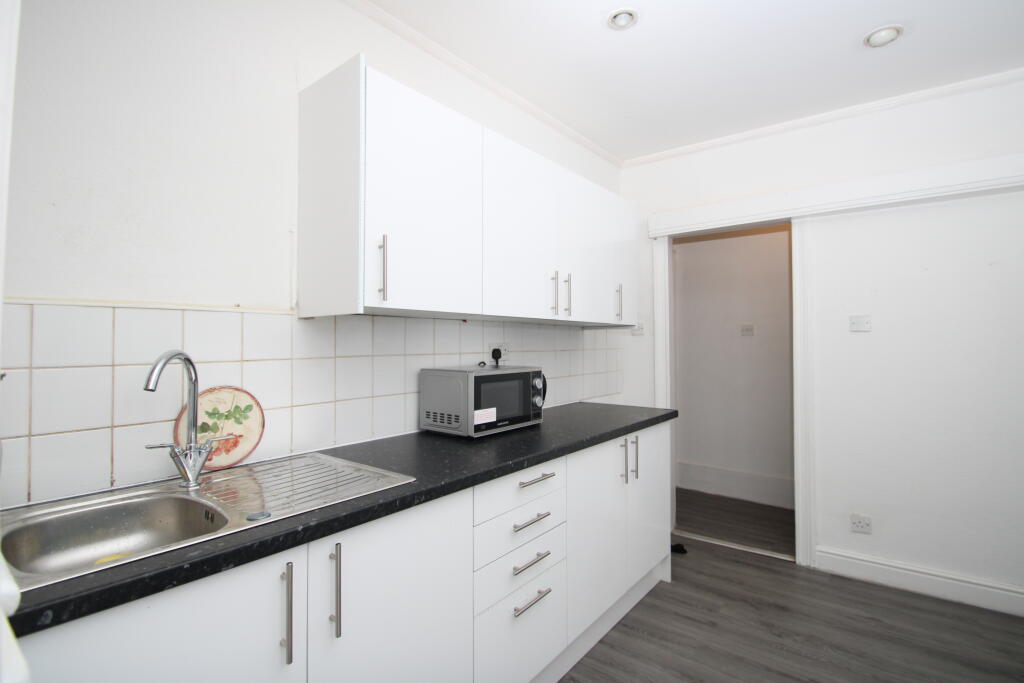 2 bed 1st Floor Flat for rent in Streatham. From Bairstow Eves Lettings - Norbury 2 bed 1st Floor Flat for rent in Streatham. From Bairstow Eves Lettings - Norbury