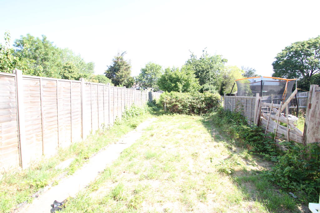 1 bed House Share for rent in Croydon. From Bairstow Eves Lettings - Norbury