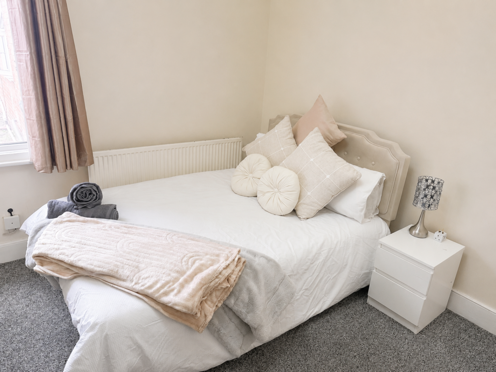 0 bed House Share for rent in Croydon. From Bairstow Eves Lettings - Norbury 0 bed House Share for rent in Croydon. From Bairstow Eves Lettings - Norbury
