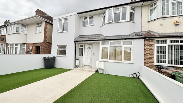 0 bed 1st Floor Flat for rent in Dagenham. From Bairstow Eves Lettings - Hornchurch