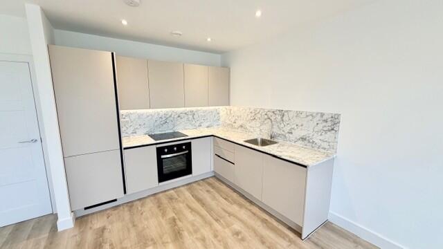3 bed Apartment for rent in Romford. From Bairstow Eves Lettings - Hornchurch