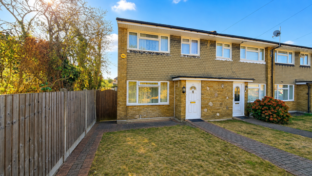 3 bed Detached for rent in Rainham. From Bairstow Eves Lettings - Hornchurch