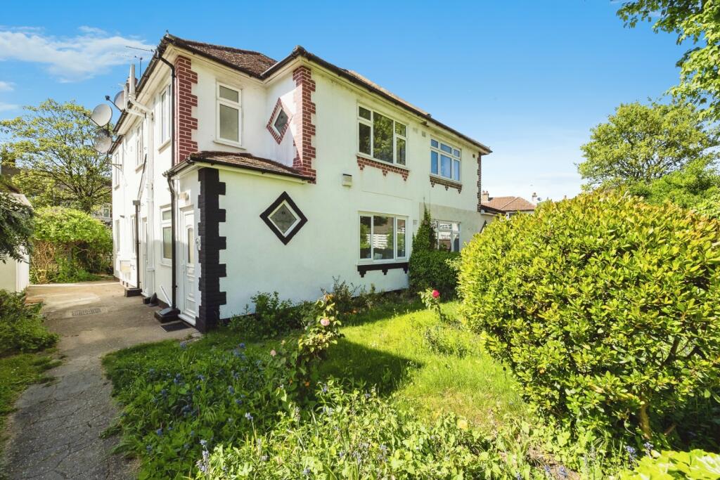 2 bed Annexe for rent in Hornchurch. From Bairstow Eves Lettings - Hornchurch