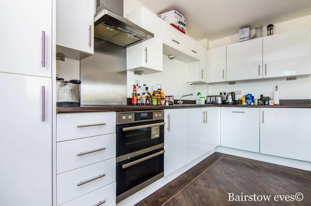 2 bed Flat for rent in Romford. From Bairstow Eves - Lettings - Romford