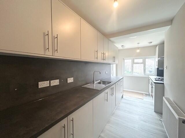 3 bed Detached for rent in Romford. From Bairstow Eves Lettings - Romford