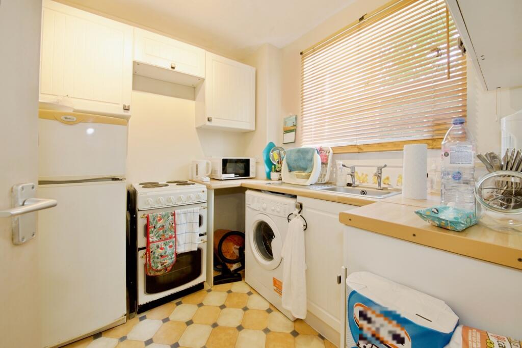 0 bed 1st Floor Flat for rent in Romford. From Bairstow Eves Lettings - Romford